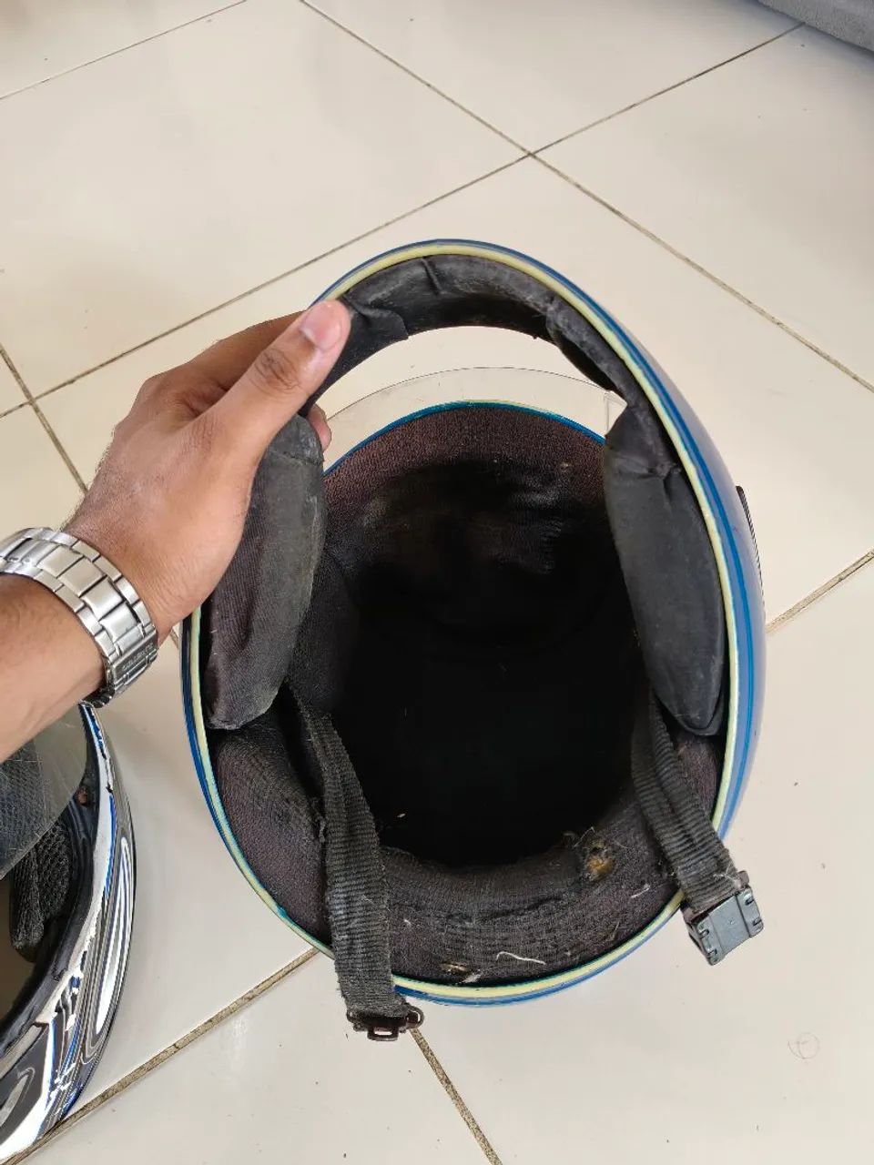 2 Capacetes por 150 - Foto 3