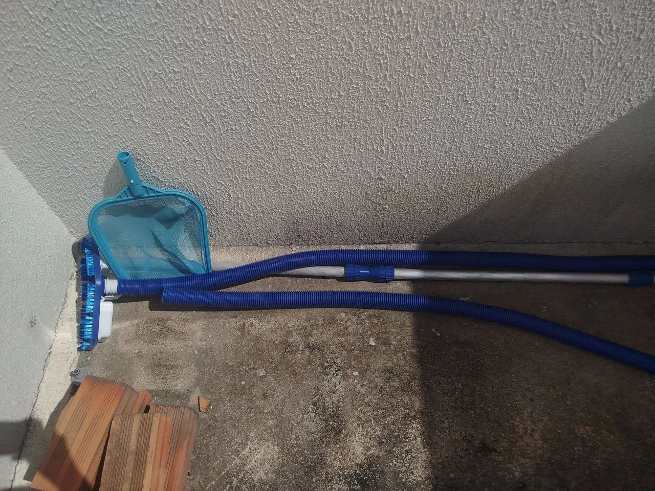 Vendo piscina bestway 6473 litros - Foto 3