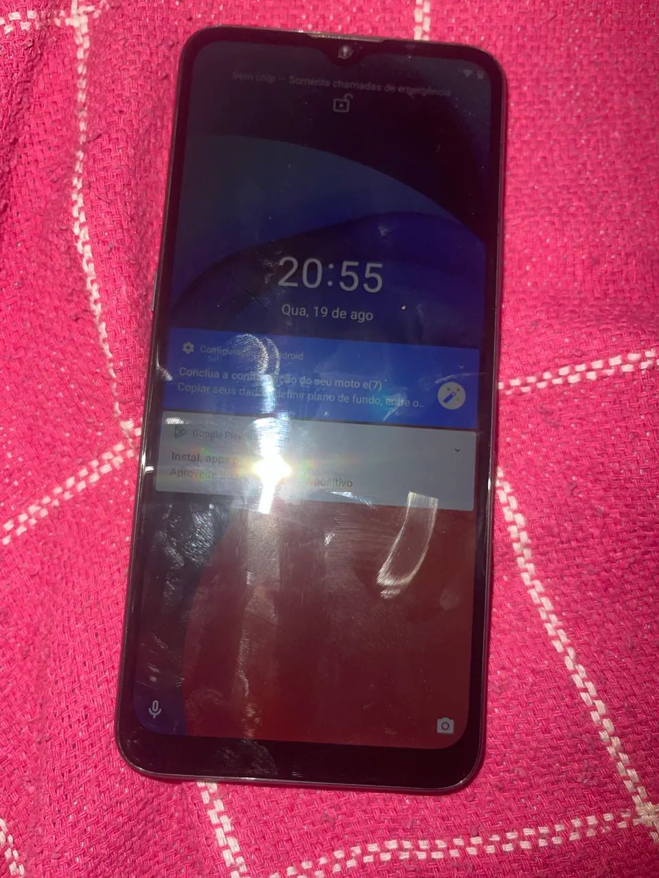 Celular moto E7 semi novo na caixa 