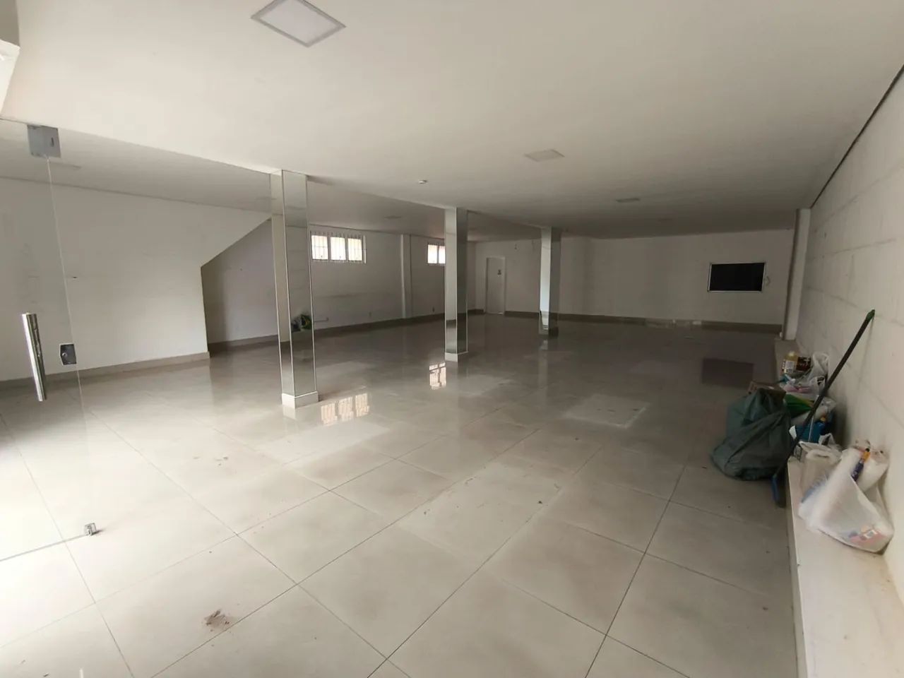 Salão Comercial 190 metros - Próx Centro.  - Foto 2