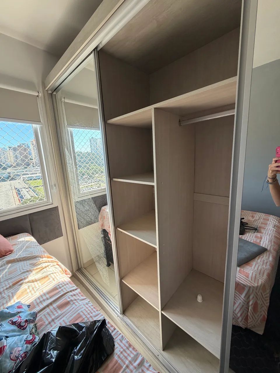 Guarda roupa com espelho  - Foto 4
