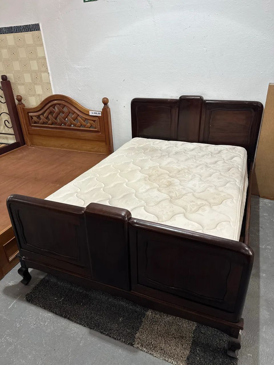 Cama de Madeira com Colchão de Molas - Foto 3