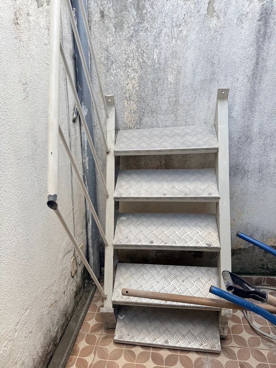 Escada de ferro - Foto 2