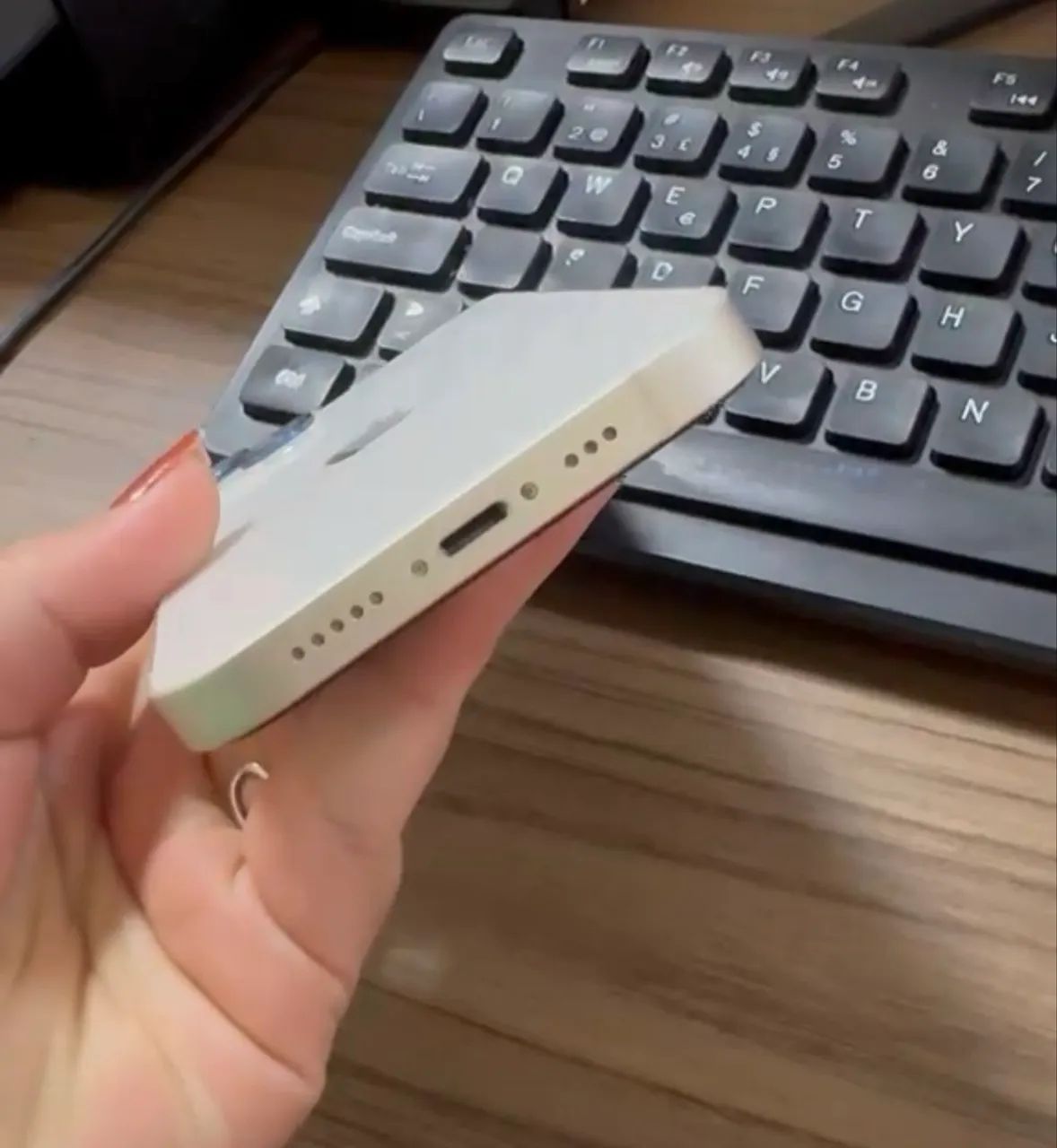 iPhone 13  - Foto 5