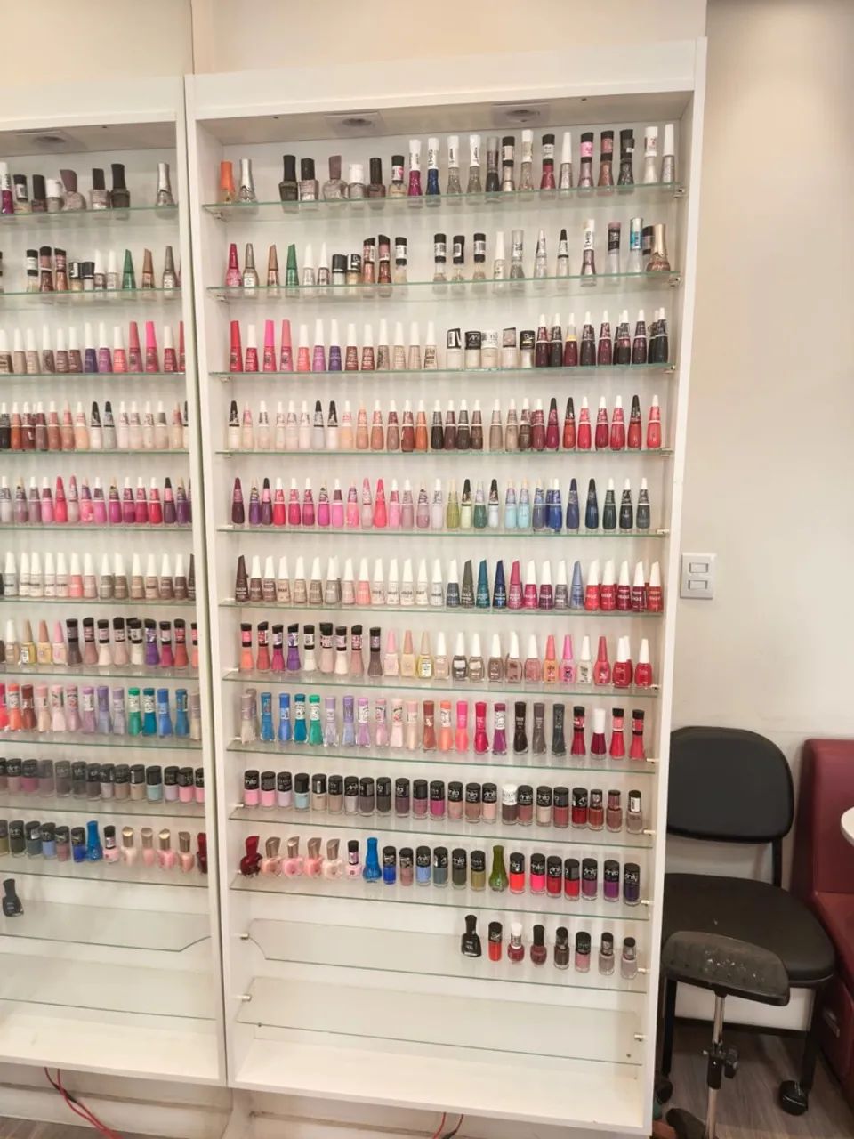 Expositor de esmaltes 