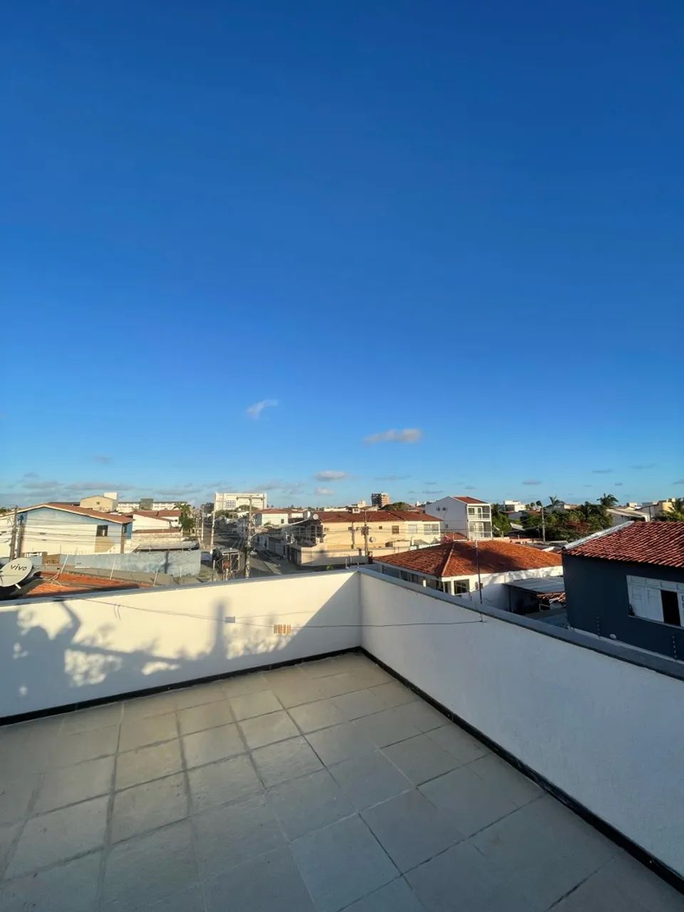 Flat com Varanda e Churrasqueira a 400m da Praia de Atalaia