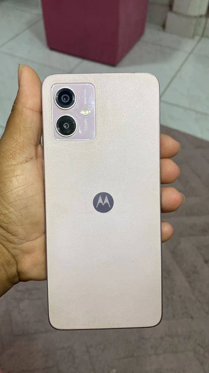 Vende -se celular Motog14 