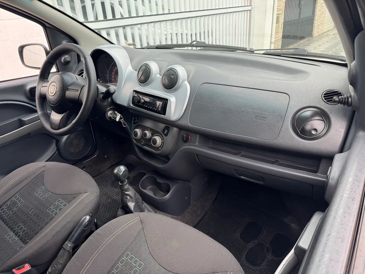 Fiat Uno ECONOMY 1.4 EVO Fire Flex 8V 4p, foto 8 de 17