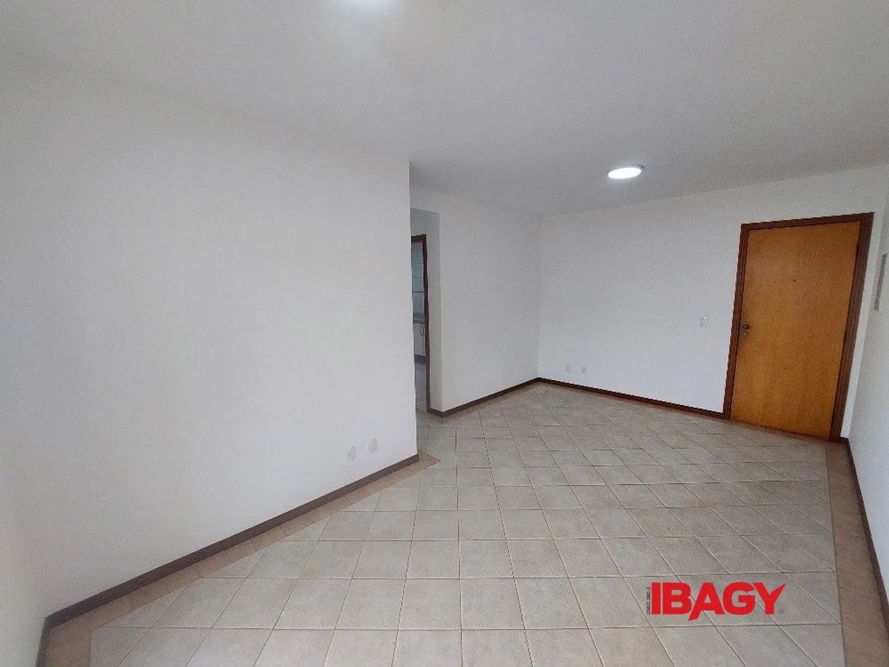 Excelente Apartamento 2 dormitório(s) em Córrego Grande - Florianópolis - Foto 4
