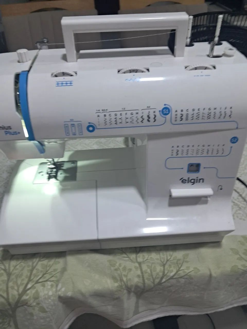 Máquina doméstica Elgin plus