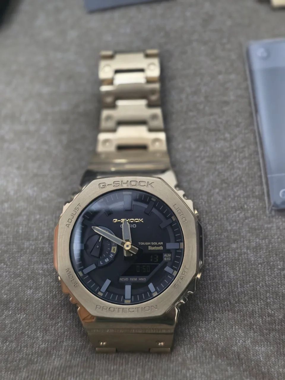 Relogio Casio G-SHOCK GM-B2100GD-9ADR Bluetooth e Tough Solar
