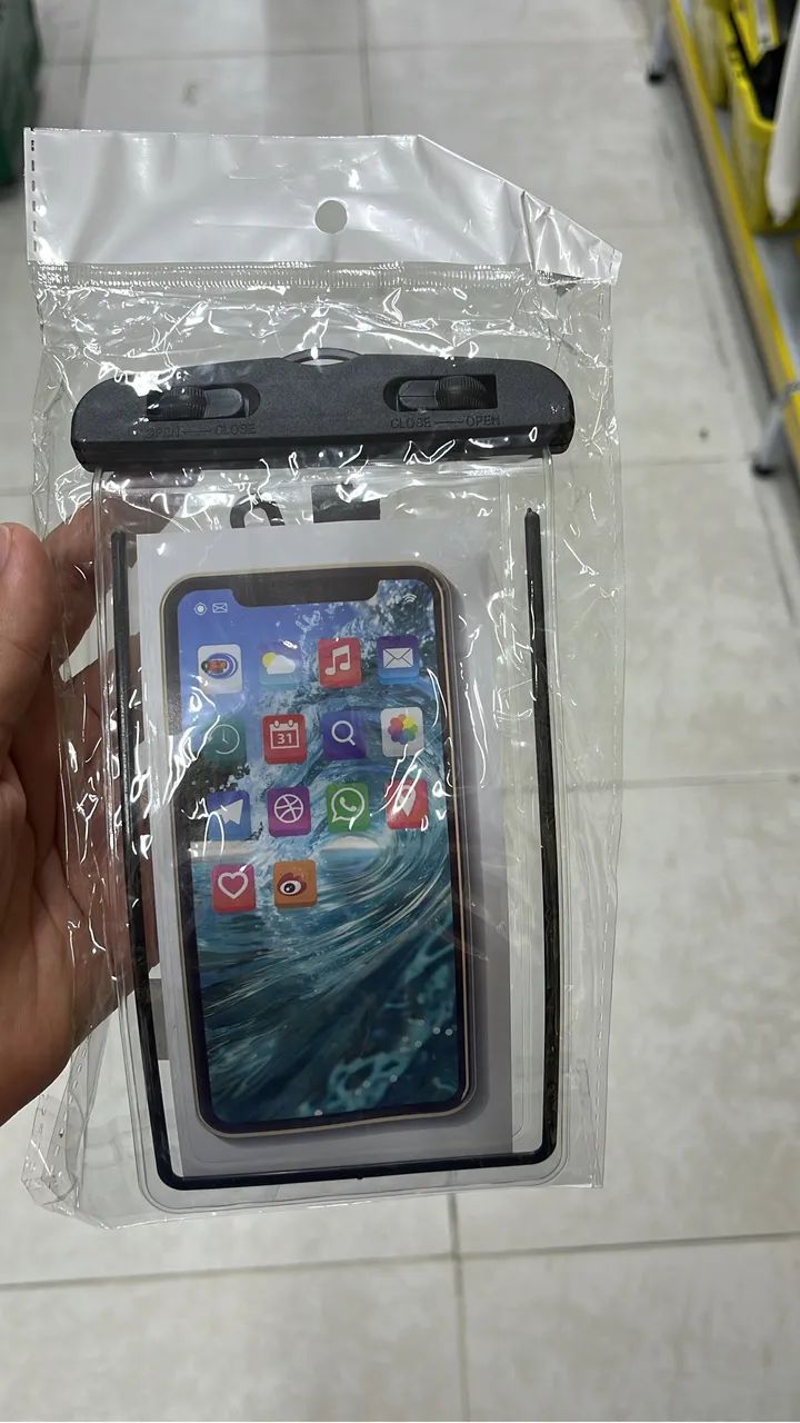 Capa aprova D?água para Celular - Foto 2