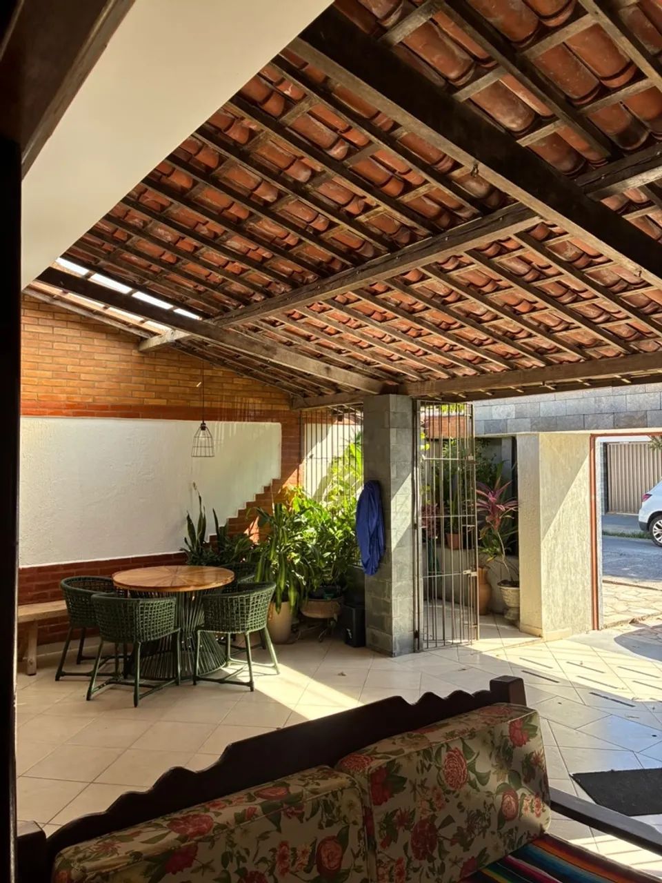 Casa ampla, com lounge gourmet, pronta para morar. - Foto 2