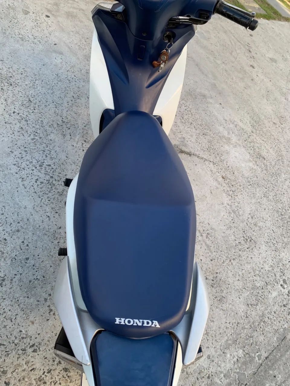 Vendo moto Biz - Foto 2