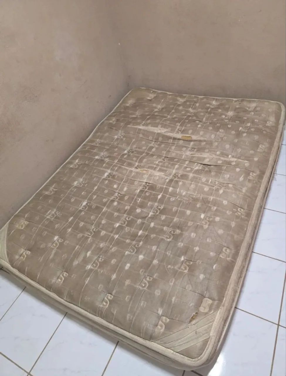 Cama box de casal + colchão de molas ensacadas - R$300 - Foto 4