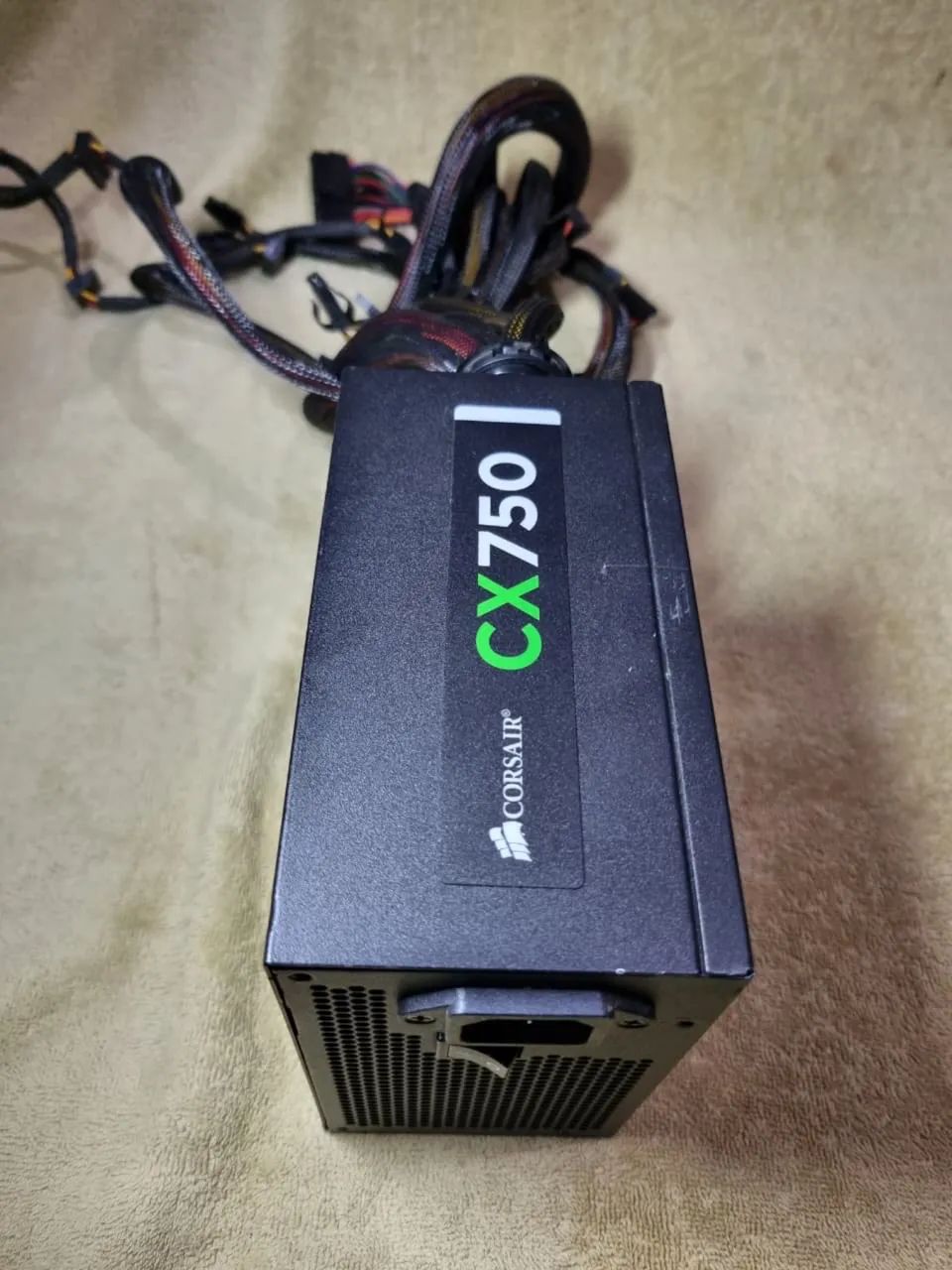 Fonte Corsair CX750 - Foto 2