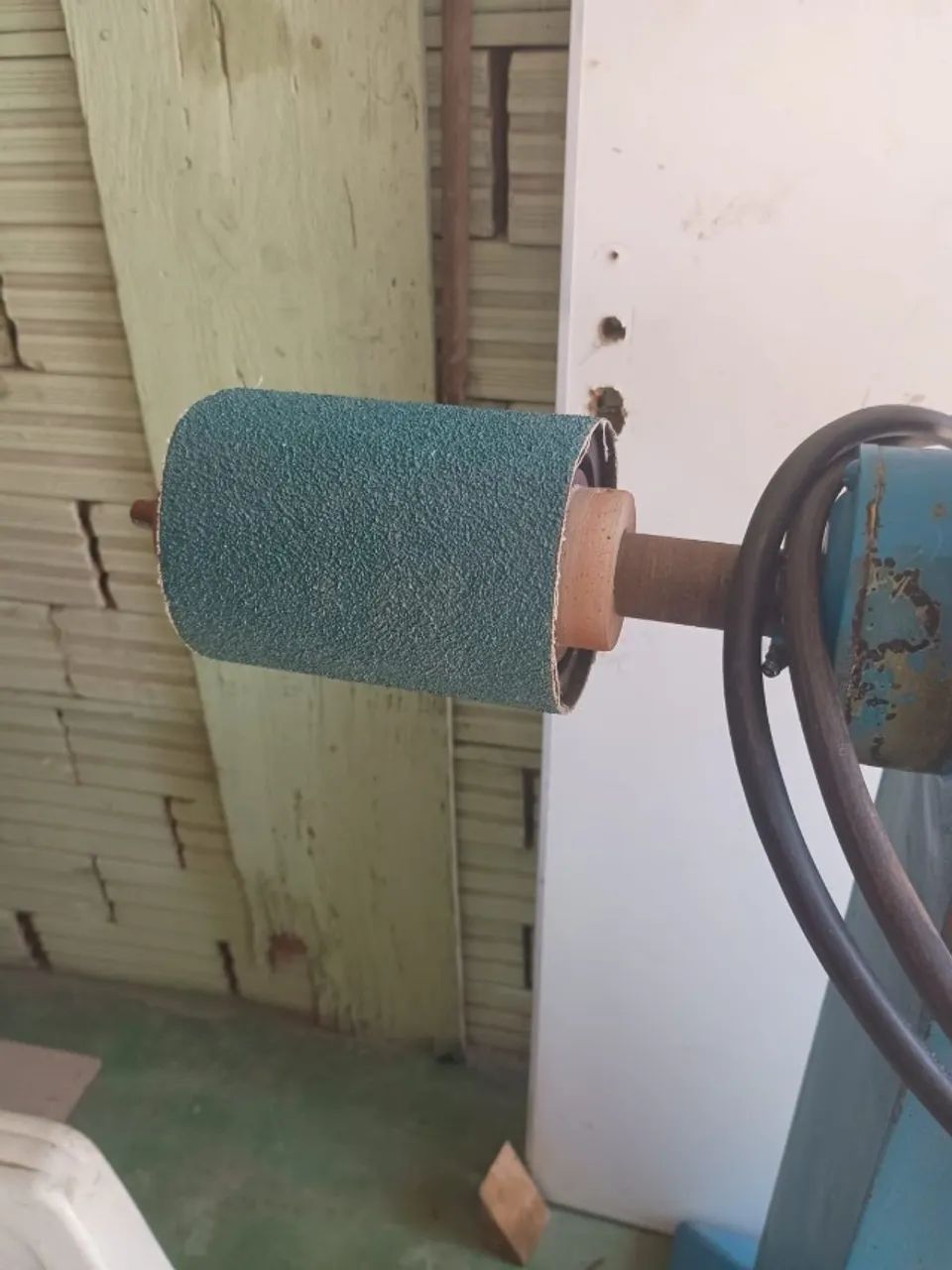 Lixadeira com rolo expansão  - Foto 4