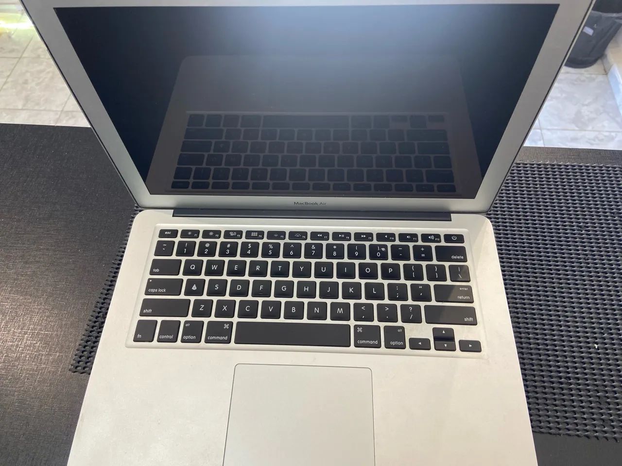 MacBook Air A1466 ( retirada de peças)