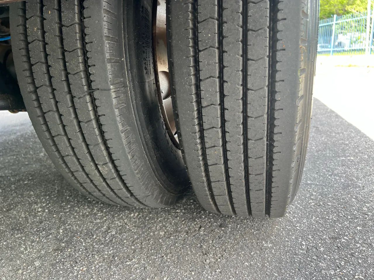 Micro ônibus VOLARE V8L 2013 Com Ar Condicionado  - Foto 10