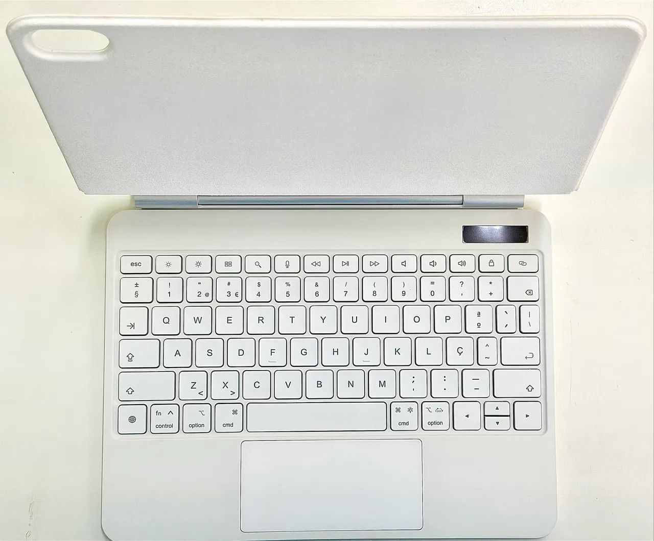 Capa Teclado magnético IPad 