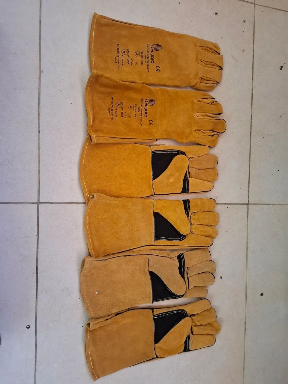 Luvas Guyard amarelo com preto - Foto 2