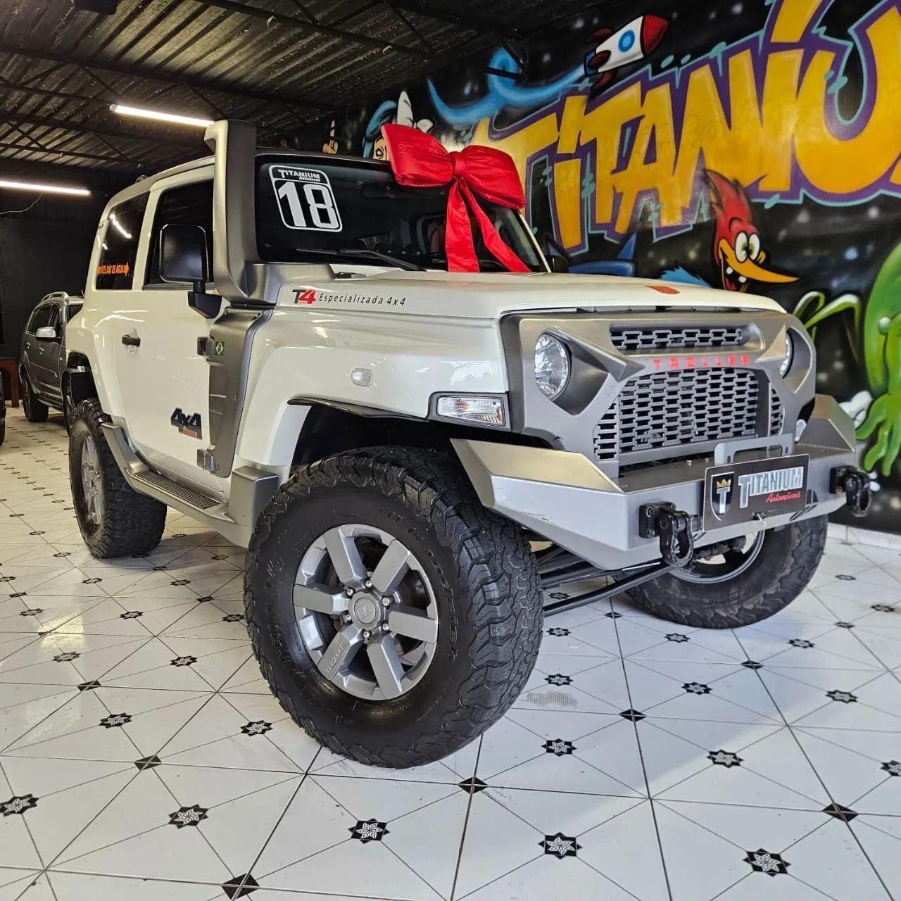 Troller T-4 2018