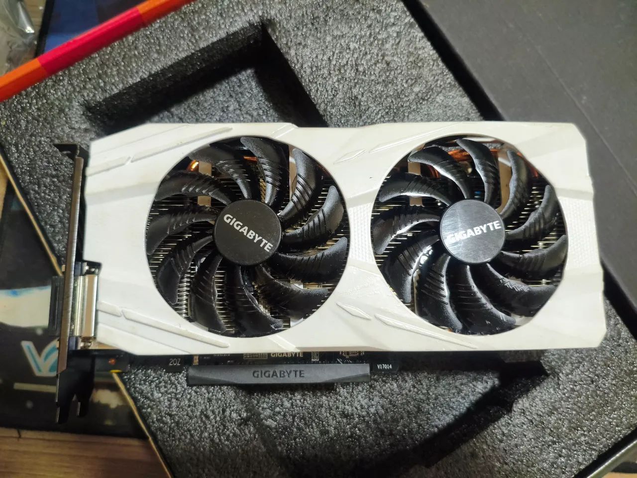 Radeon Rx 570 - Foto 2