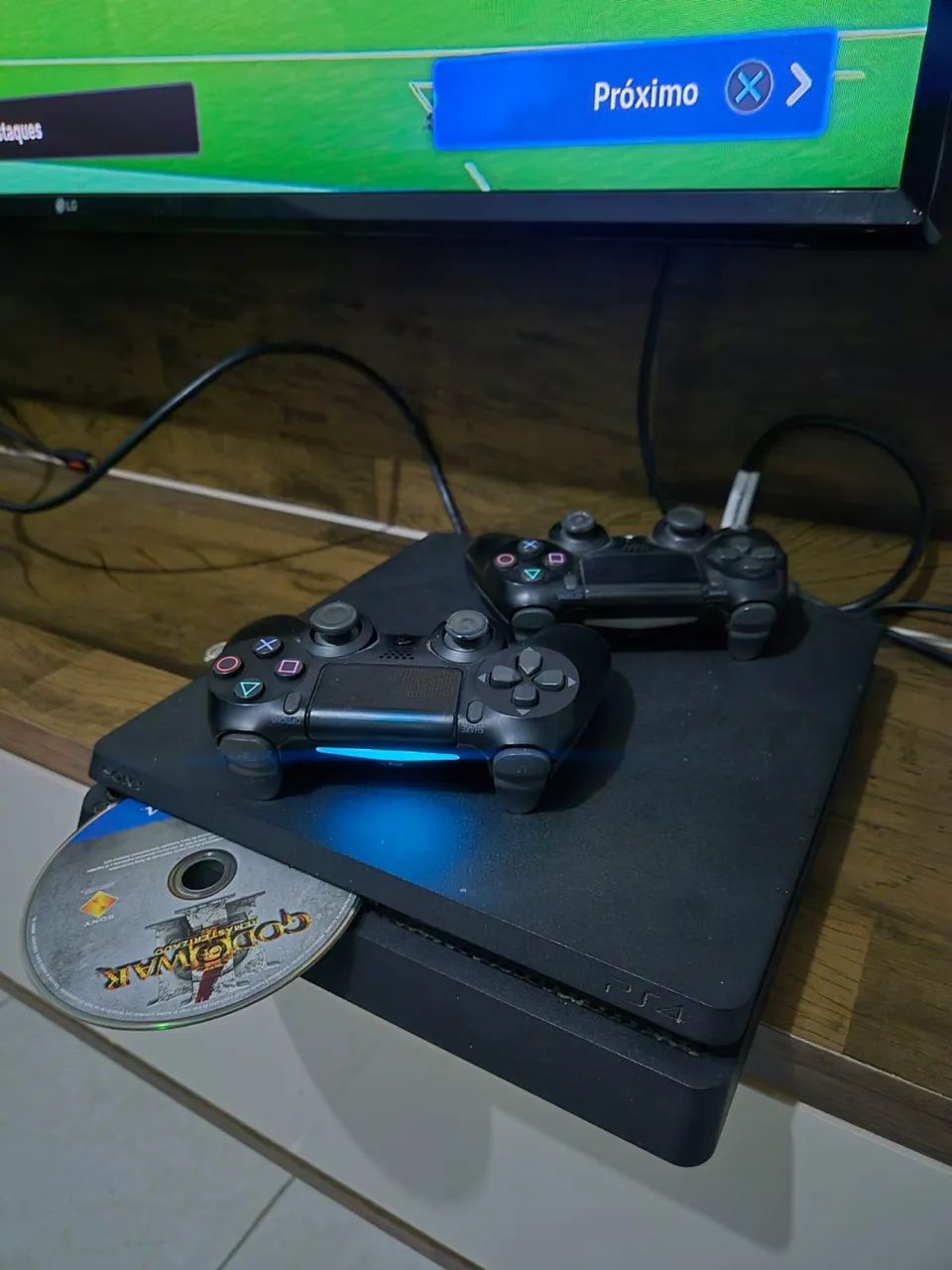 Ps4 slim em ótimas condições  - Foto 5