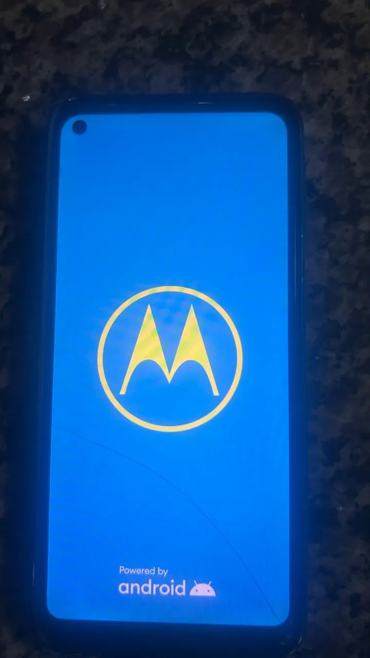 MOTOROLA G8
