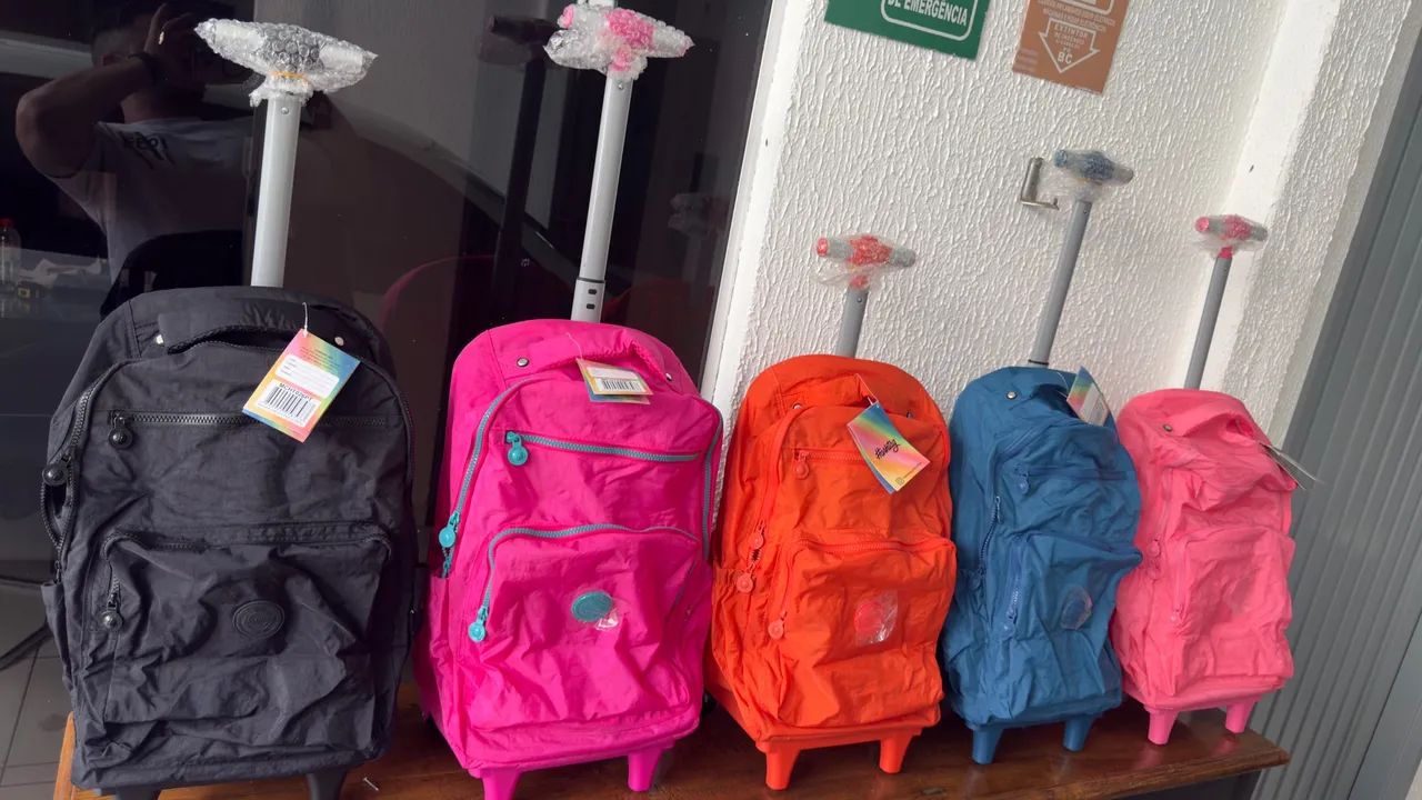 Mochila Escolar De Carrinho  - Foto 2