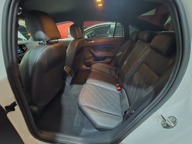 Volkswagen Virtus Exclusive 250TSI 1.4 Flex 16V Aut, foto 12 de 17