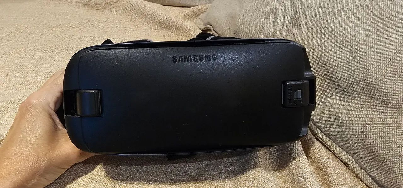 Óculos realidade virtual Samsung Gear VR