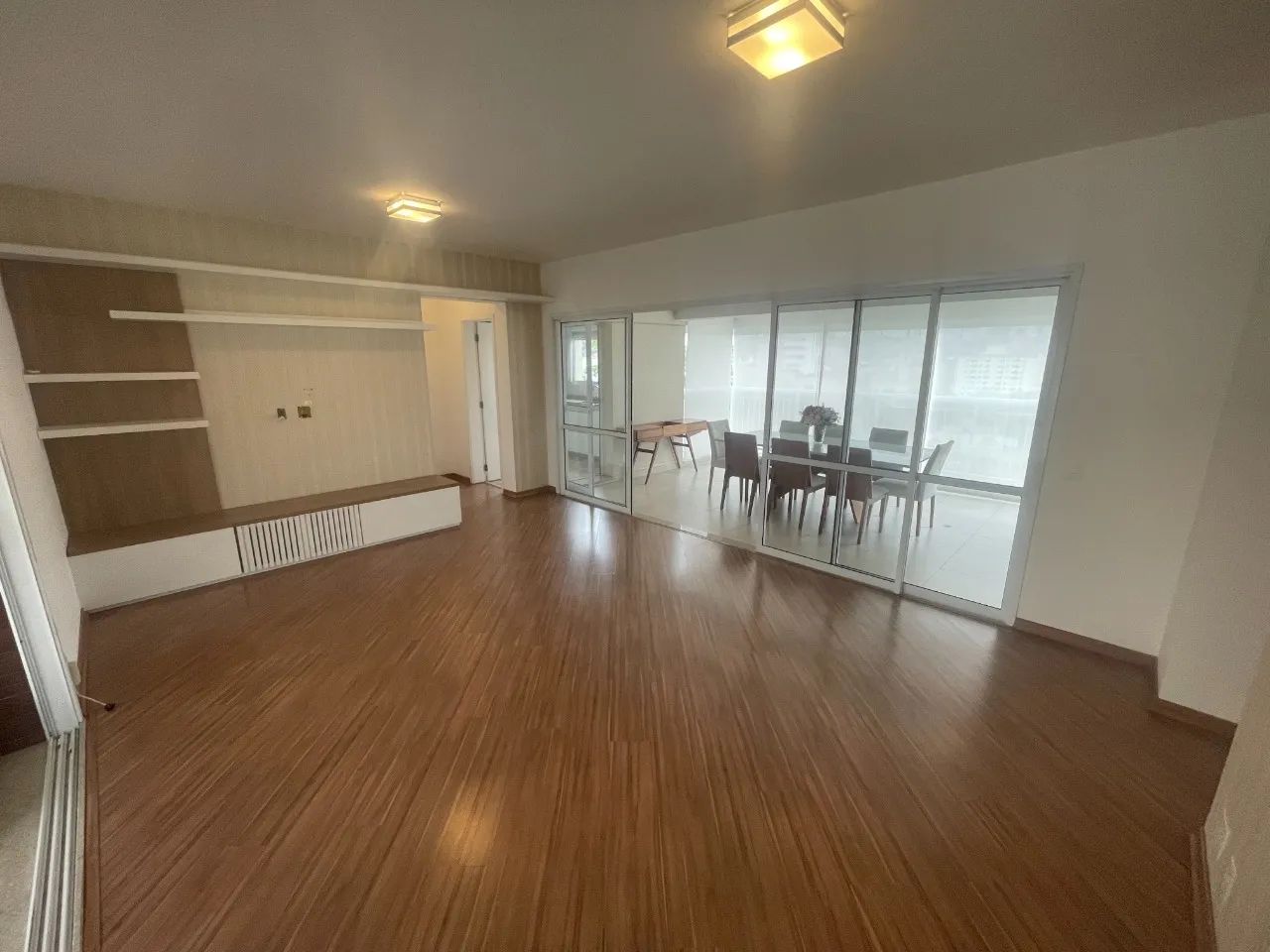 OPORTUNIDADE COM VISTA 180° GRAUS