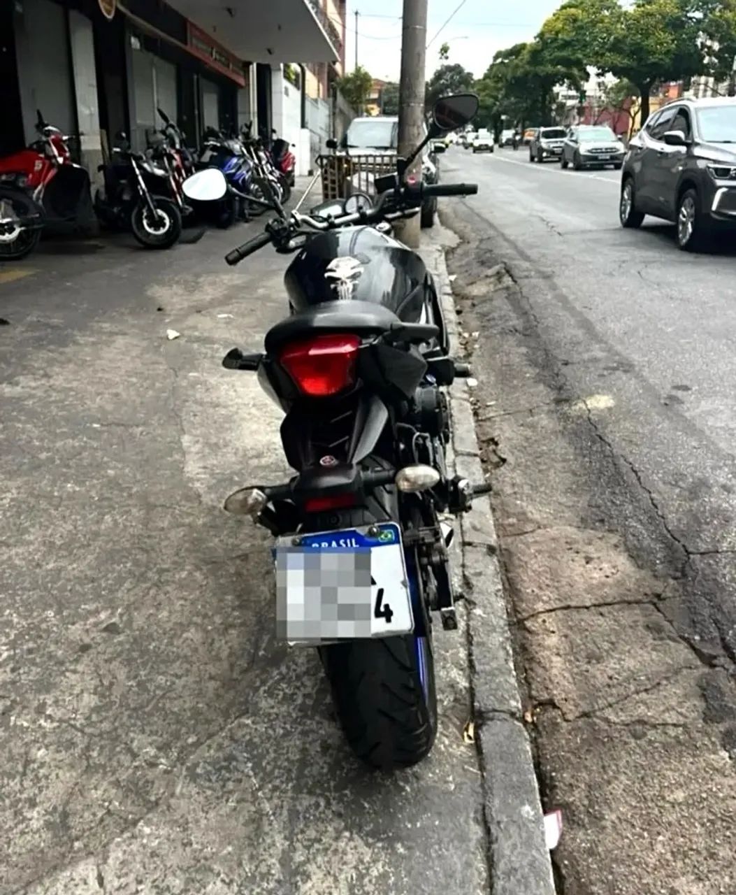 YAMAHA XJ6 N  - Foto 4
