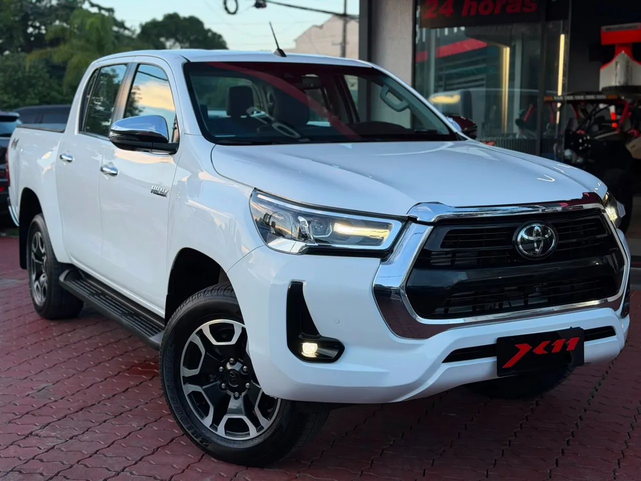 Toyota Hilux Hilux CD SRX 4x4 2.8 TDI 16V Diesel Aut. 2022