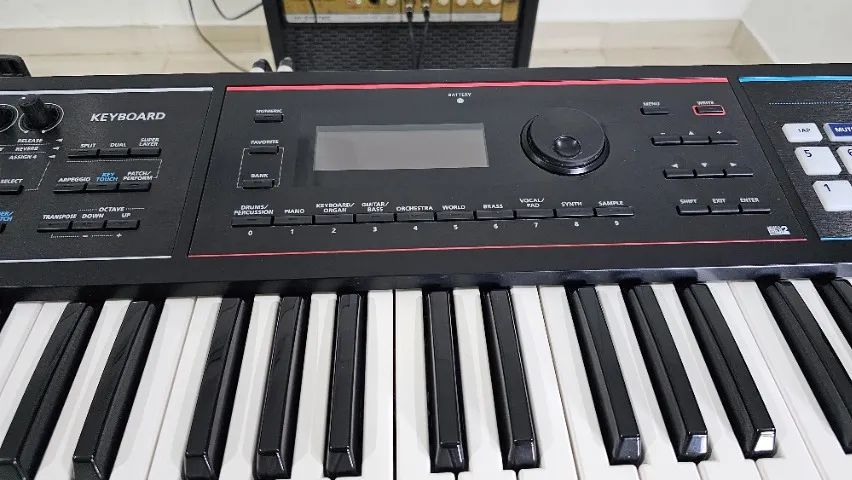 Roland Juno DS