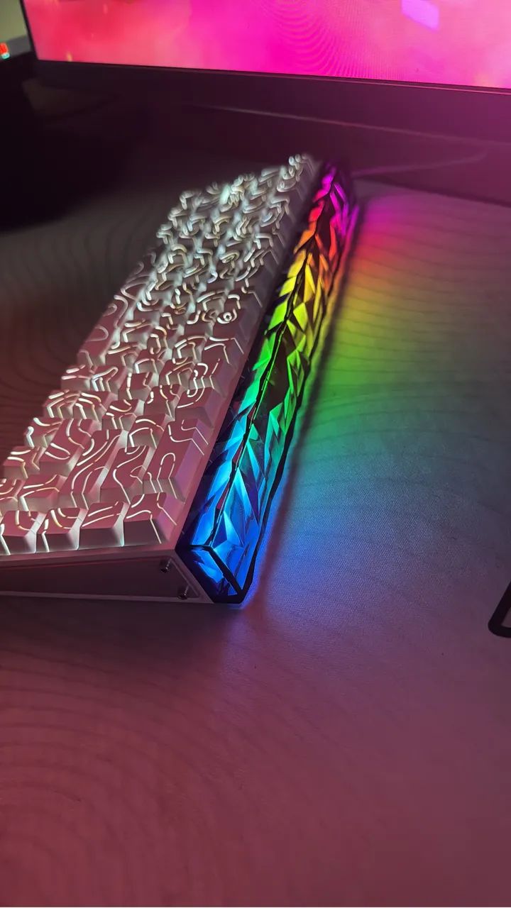 Teclado Aula hero 68he (keycaps COUNTOUR LINES) - Foto 2