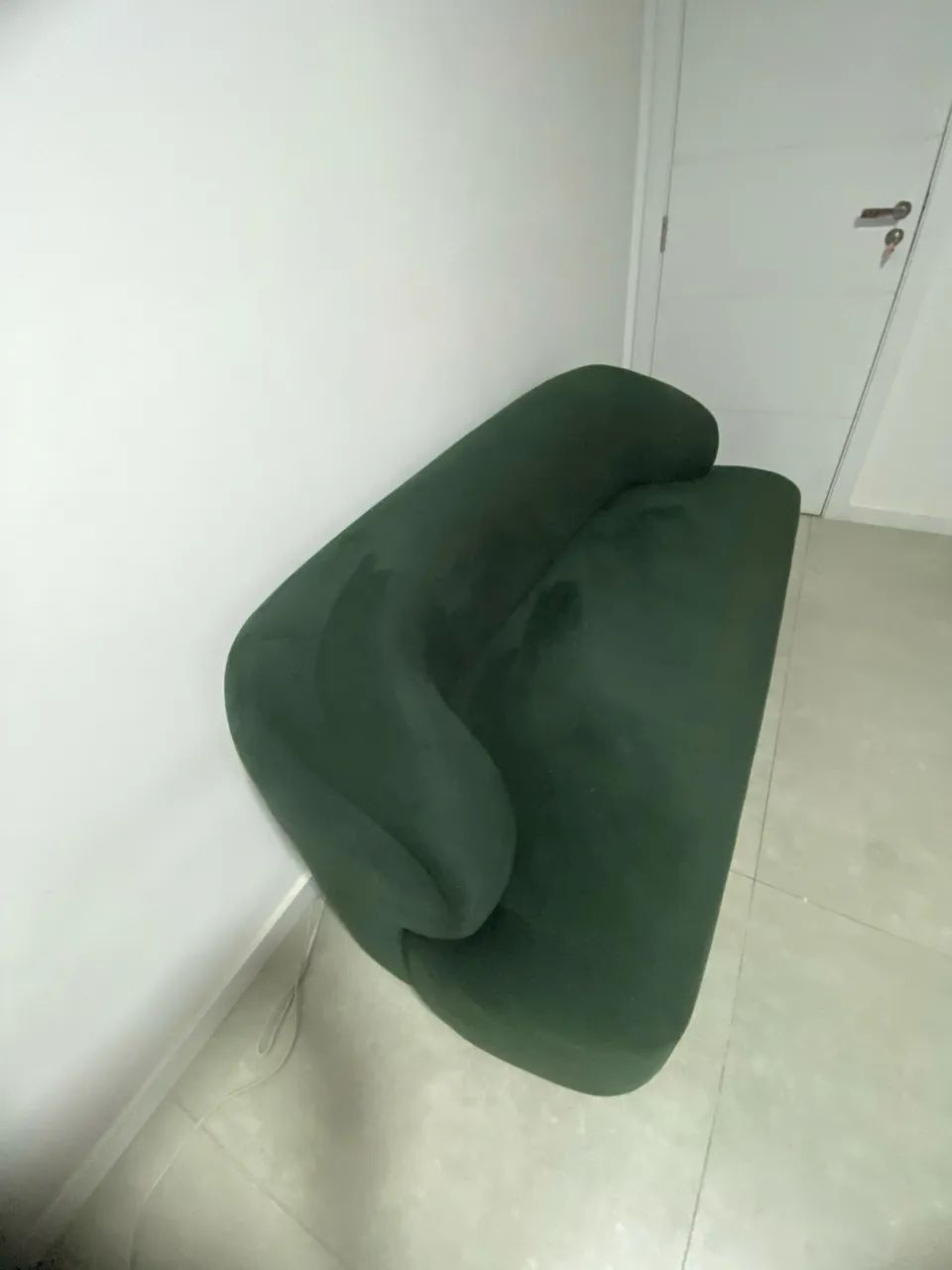 Sofá NOVO modelo orgânico - Lindo !!!  - Foto 5