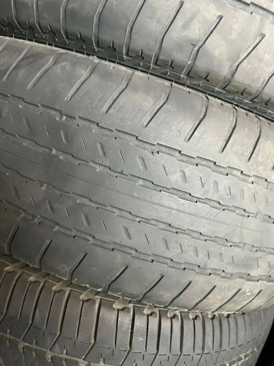 Pneus 265 60 18 Bridgestone - Foto 2