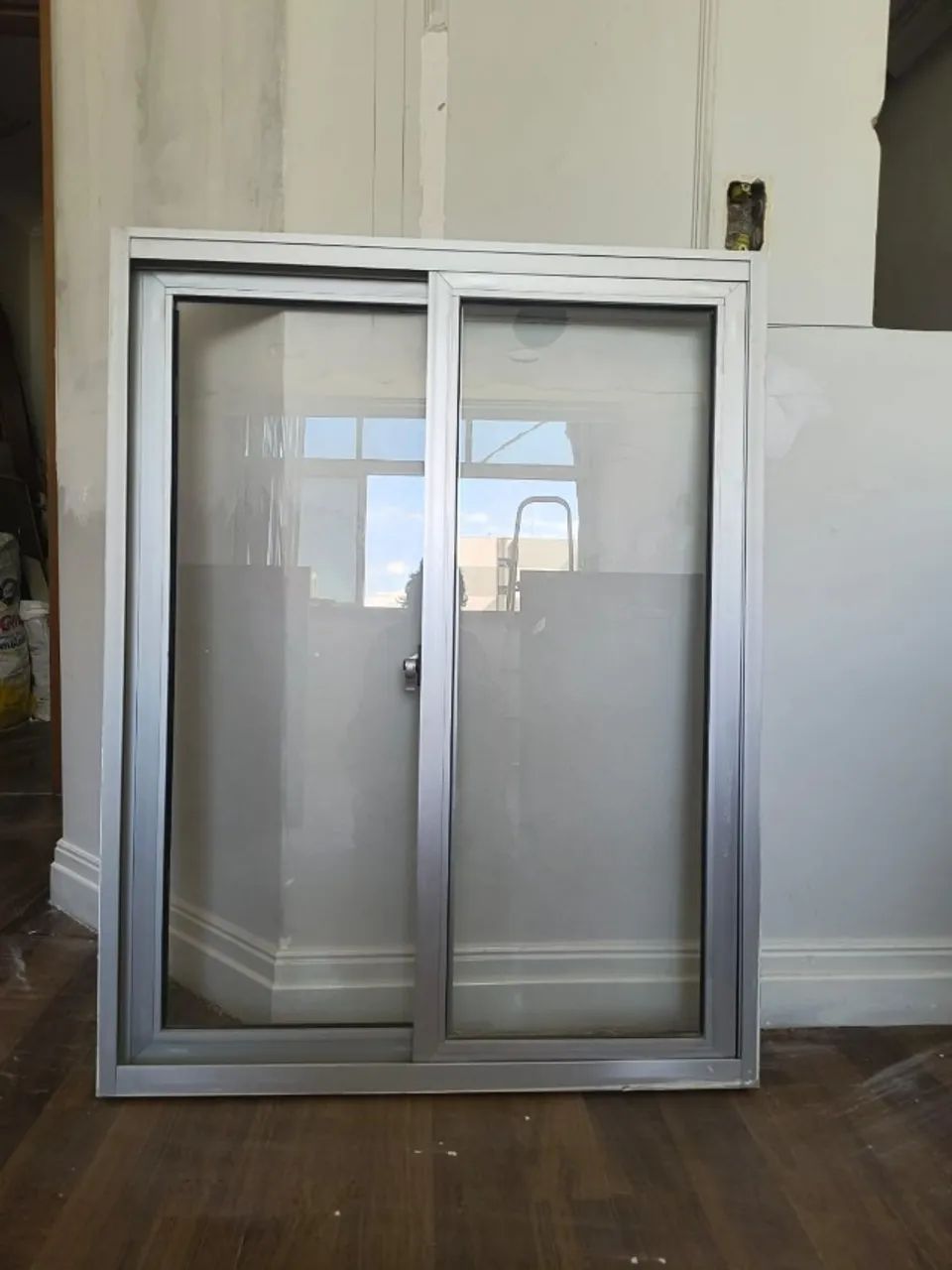 Aluminum and Glass Sliding Window