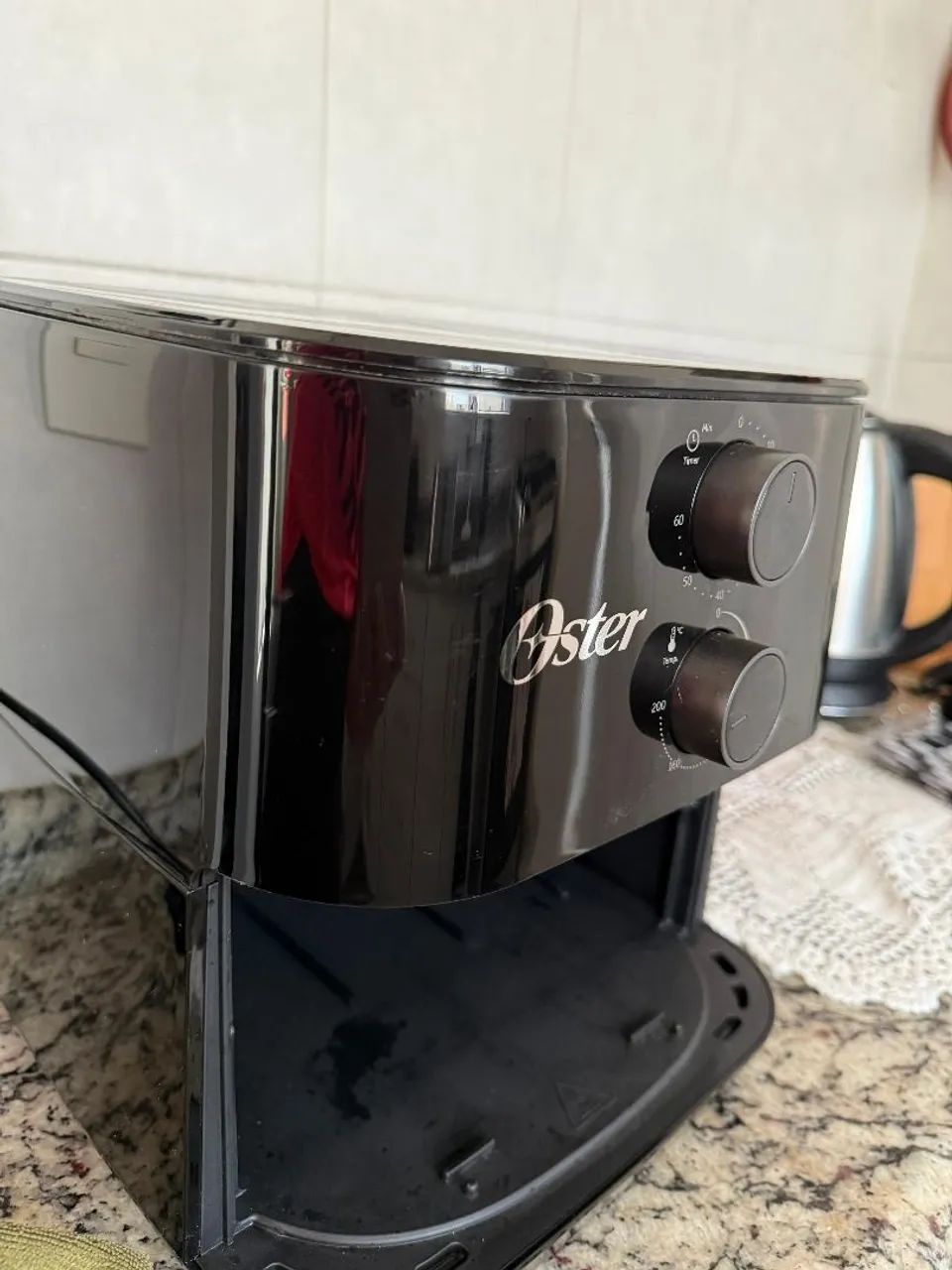 Vendo Airfryer Oster 110V 1.500 W em estado de nova  - Foto 2