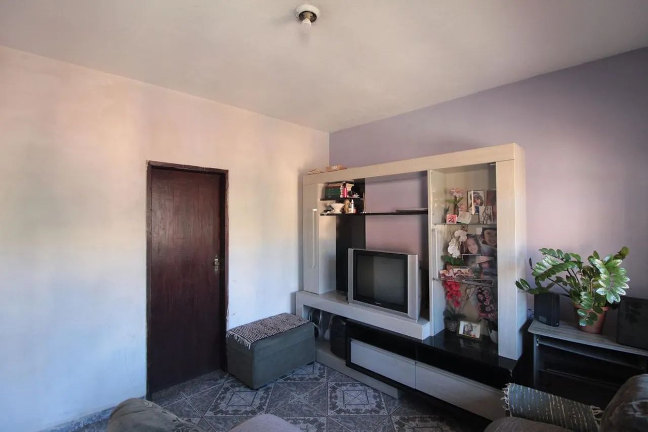 Casa à Venda - Floramar, 2 Quartos, 212 m2