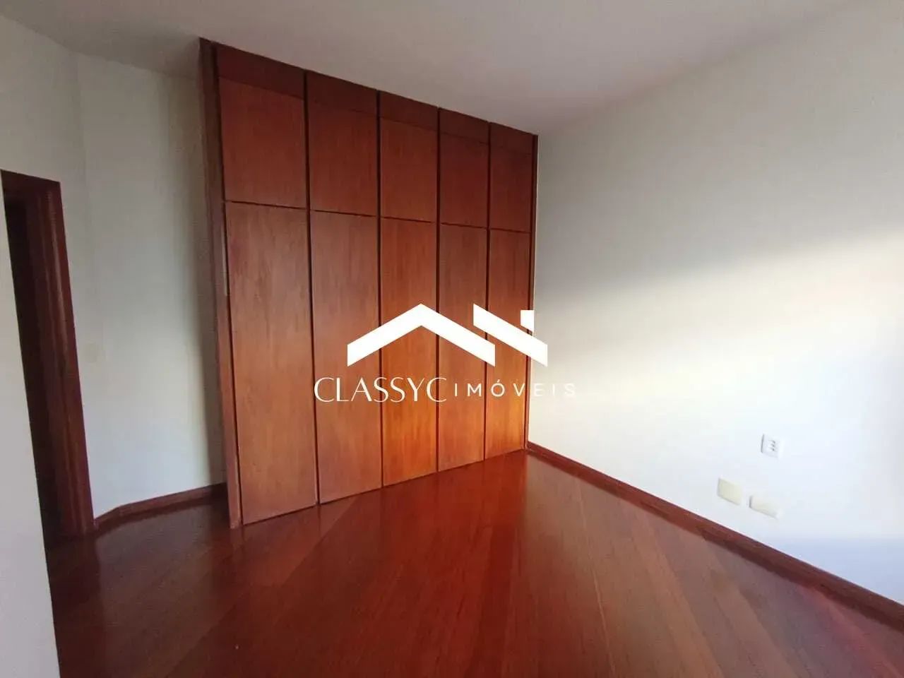 Casa em Morada da Colina, Uberlândia  3 Quartos com Suíte e Hidromassagem,424 m² - Foto 2