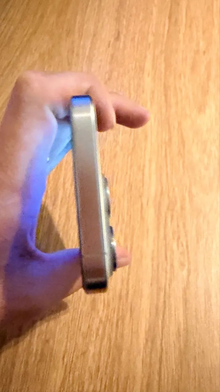 iPhone 15 pro 256g - Foto 4