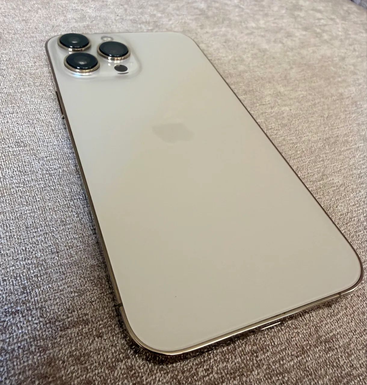 iPhone 13 Pro Max Gold 128 GB  - Foto 2