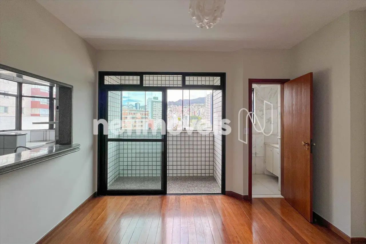 Excelente 1 quarto na melhor localização do CARMO !!! - Foto 3