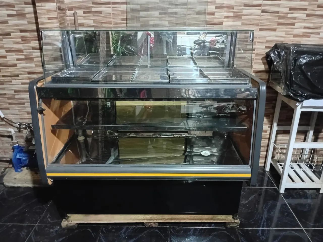Balcão expositor