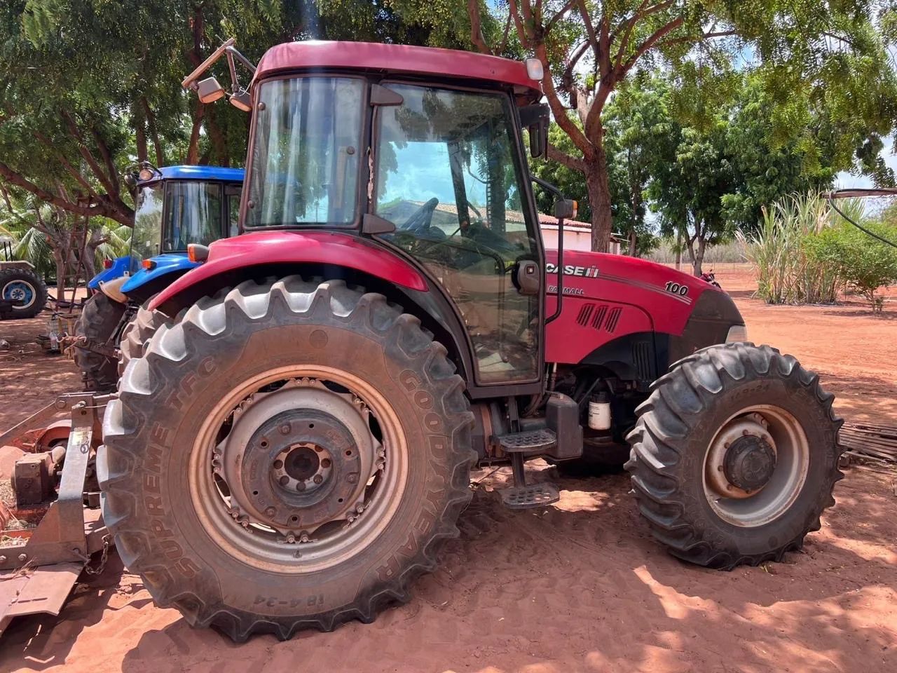 VENDO TRATOR CASE 100 2019 - Foto 4