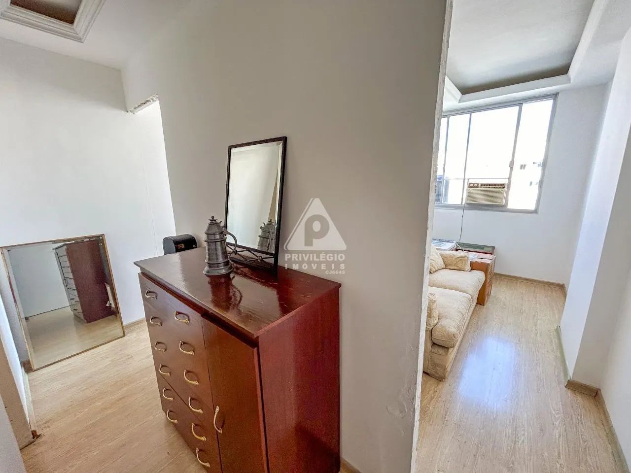 Oportunidade de Negócio: Sala Comercial com Vista para o Mar | Andar Alto | Próxima à Praç - Foto 4