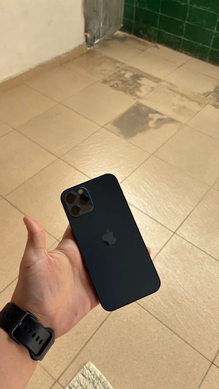 Iphone 12 pro Seminovo - Foto 2